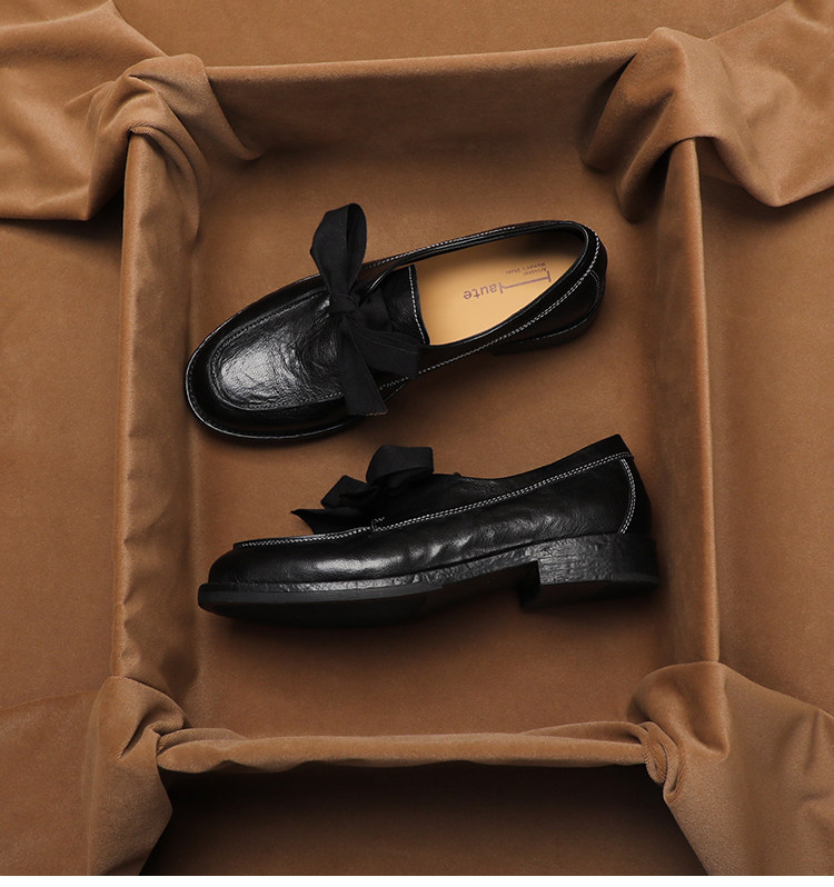 Vintage Fashion Heels - Schoenendoos ‌ Vintage Britse loafers voor