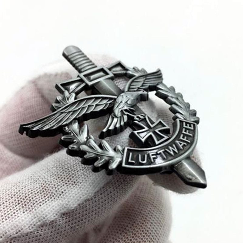 Vintage Fashion Ornaments - Duitse Pruisische adelaar metalen broche vintage