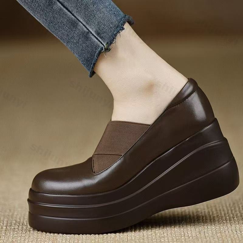 Vintage Fashion In 2025 - Vrouwen Vintage Ondiepe Mond Sleehak Enkele