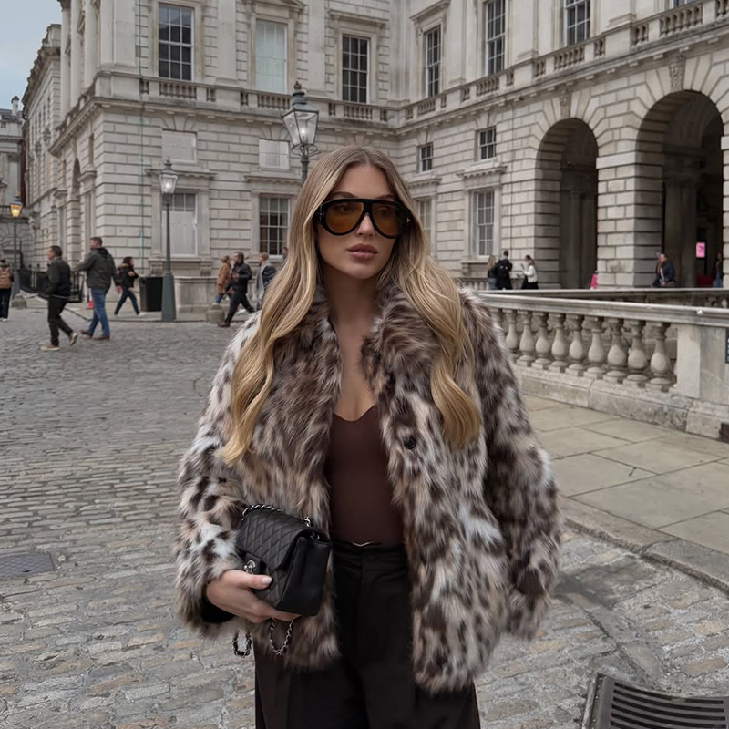 Vintage stijlvolle loepard nep - Vintage Fashion Bloggers recensie en prijs