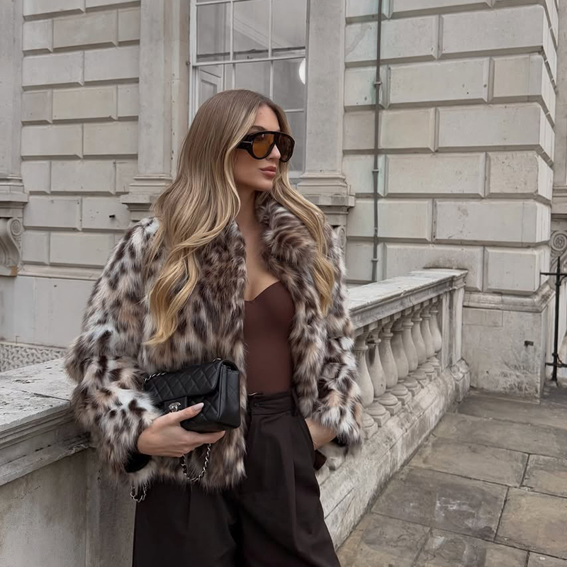 Vintage stijlvolle loepard nep - Vintage Fashion Bloggers recensie en prijs
