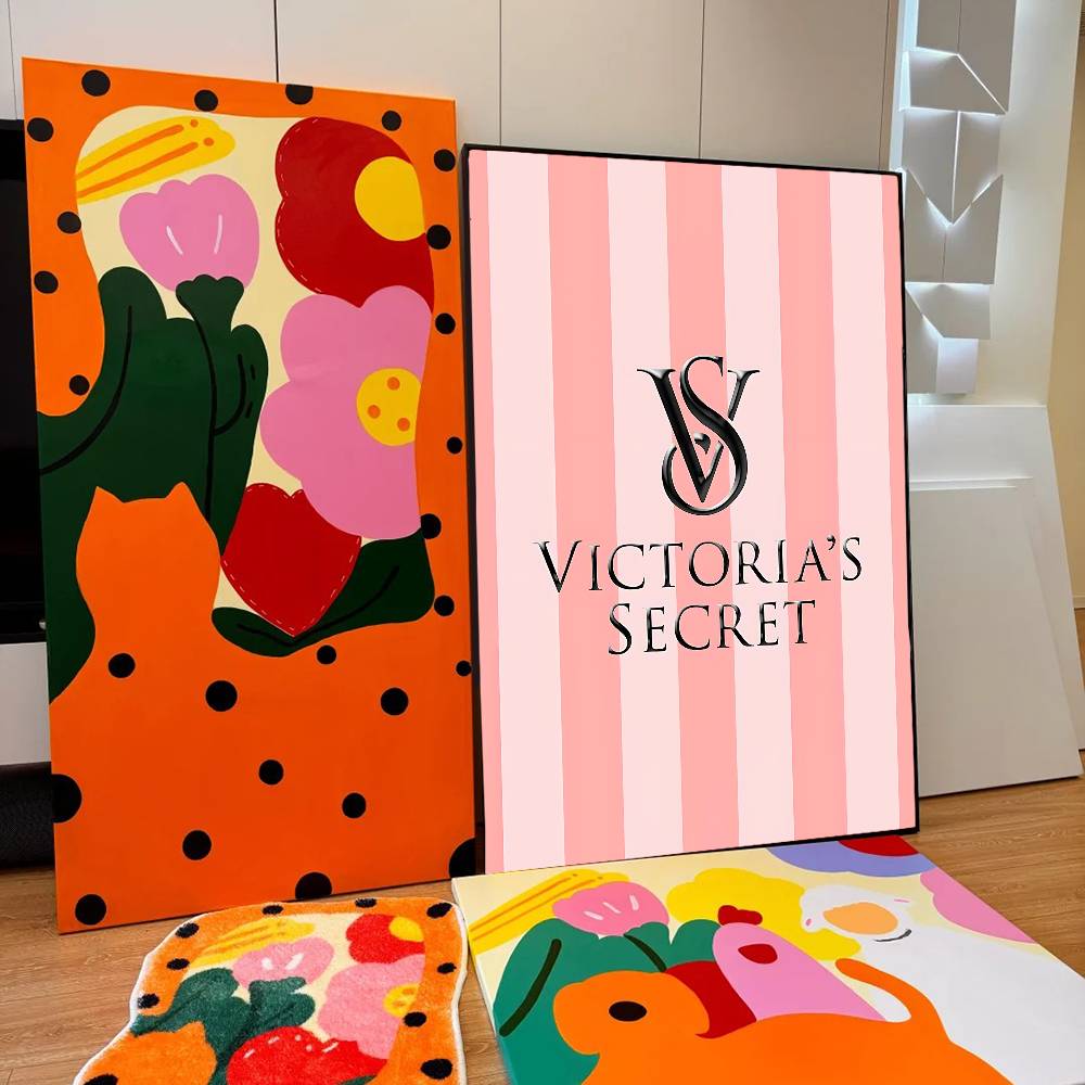 V-Victorias-Fashion-S-Secret V - Vintage Fashion Magazine recensie en prijs