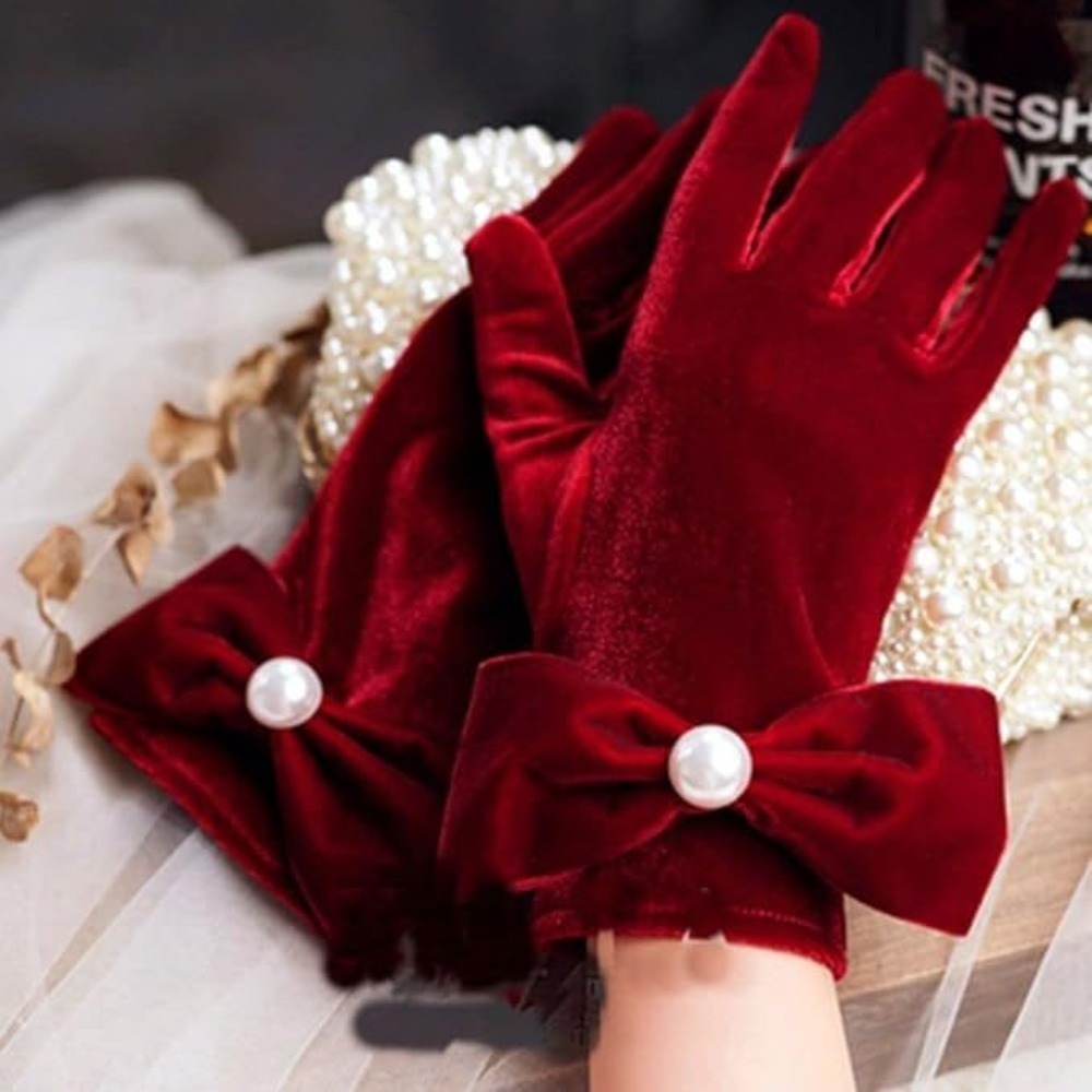 Vintage bruiloft bruidshandsch - Vintage Fashion Photographers recensie en prijs